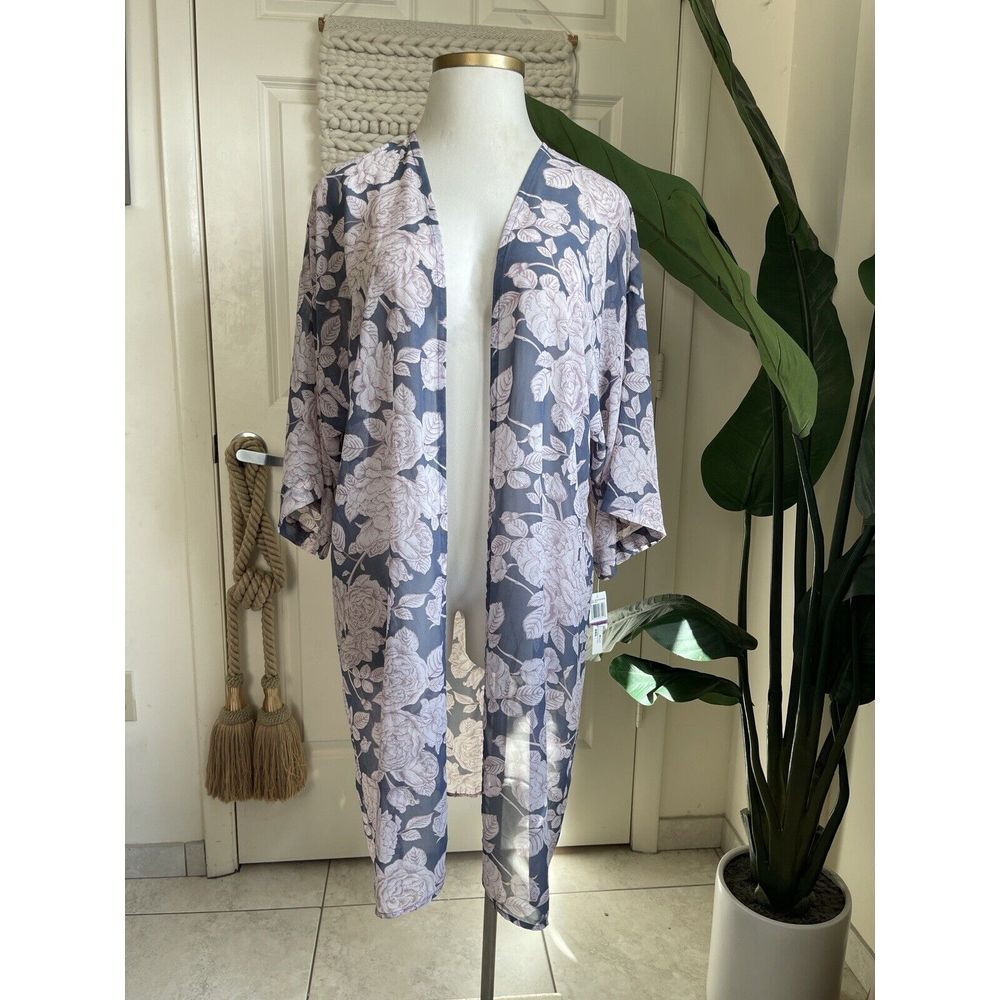 NEW 🌺 WallFlower Plus Size 2X Black Pink Floral Open Sheer Kimono Arm‎ Coverage